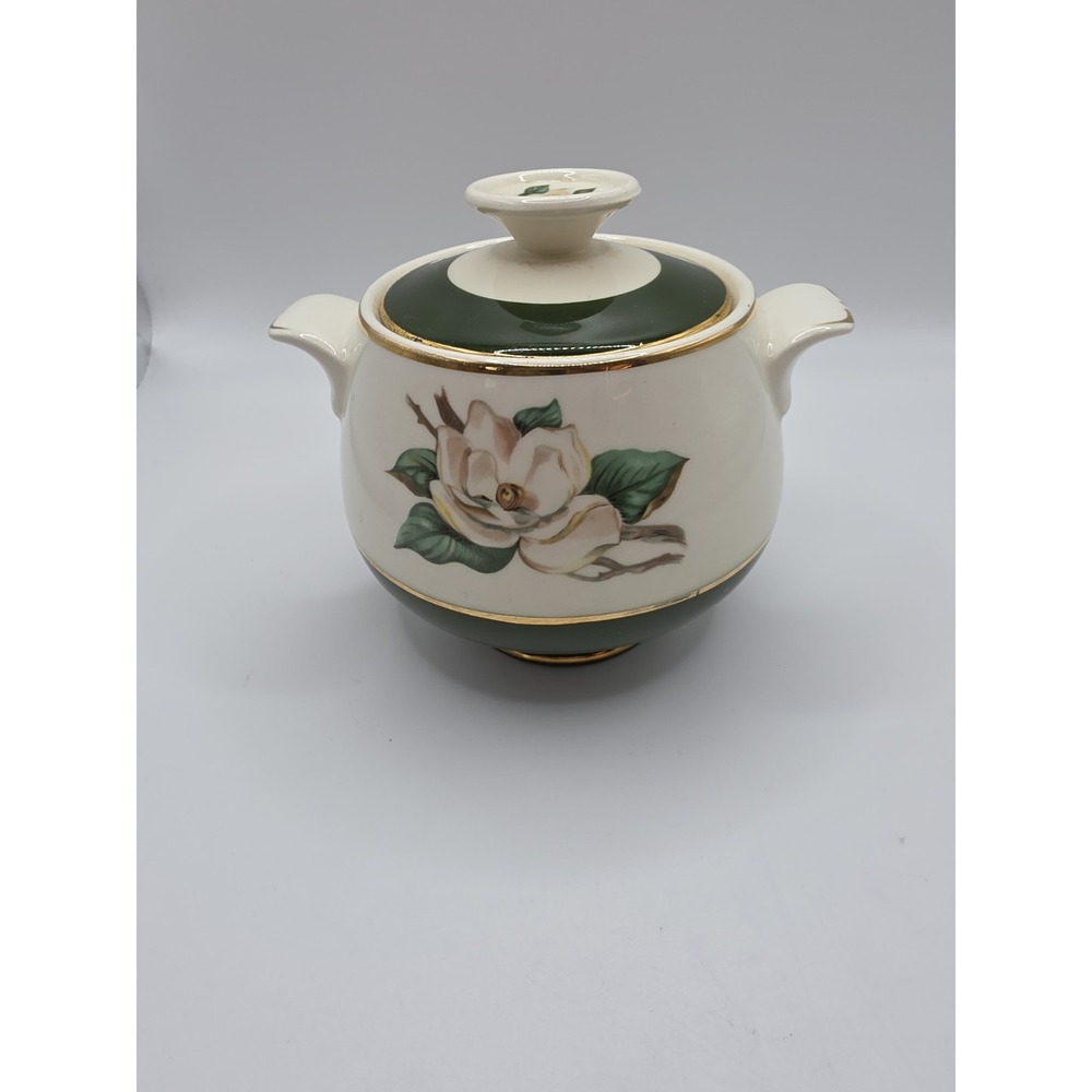 vintage Homer Laughlin Cavalier Eggshell sugar bowl with a lid